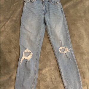 Abercrombie & Fitch the mom high rise distressed